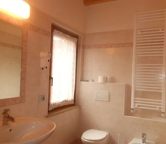 Hotel Montebaldina San Zeno di Montagna