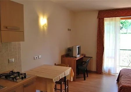 Montebaldina 3*
