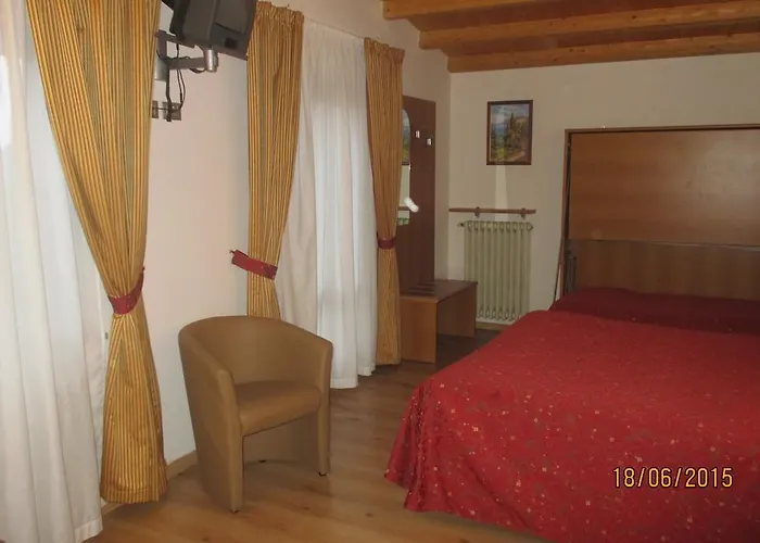 Szálloda Montebaldina San Zeno di Montagna