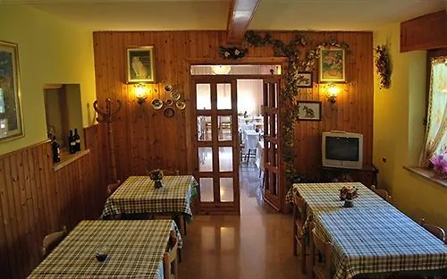 Szálloda Montebaldina San Zeno di Montagna