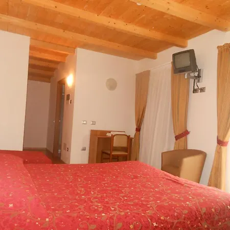 Montebaldina Hotell San Zeno di Montagna